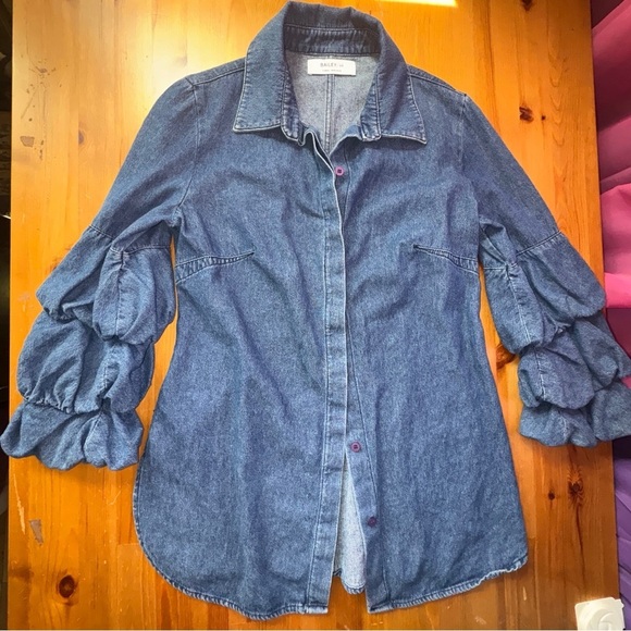 Bailey44 denim shirt - Picture 1 of 8
